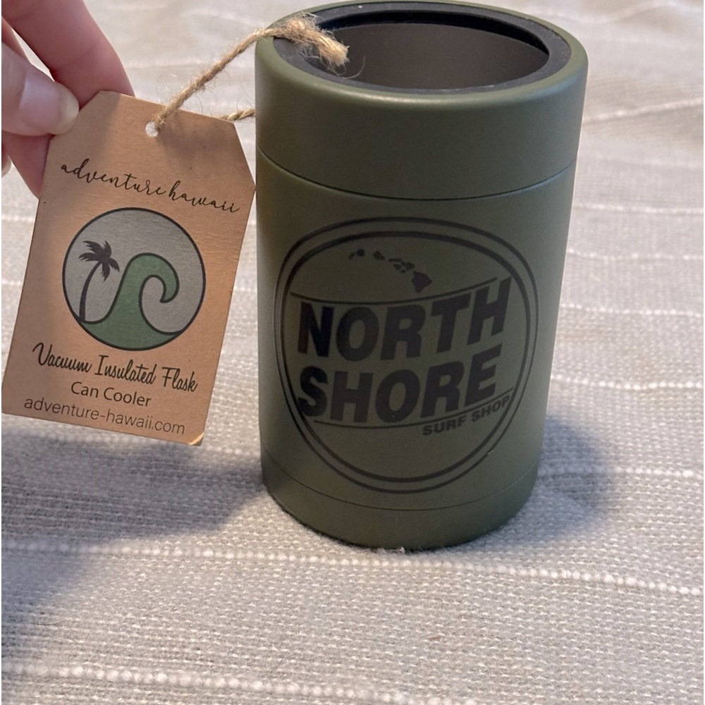 NWT North Shore Oahu Insulated Can Cooler